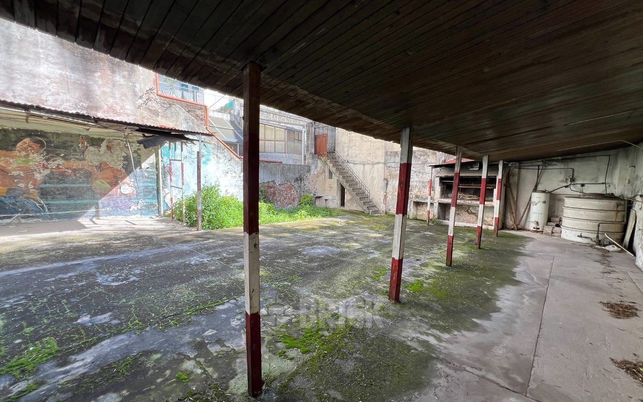 LACROZE, FEDERICO, AV. al 2400 Piso 1 9