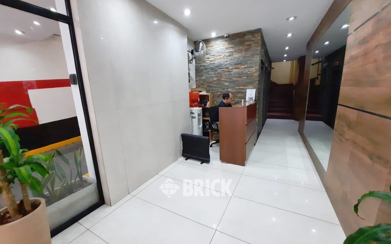 SUIPACHA al 700 Piso 12 22