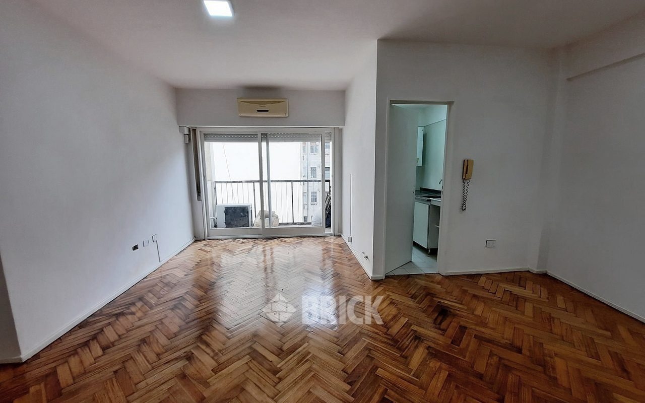 SUIPACHA al 700 Piso 12 3