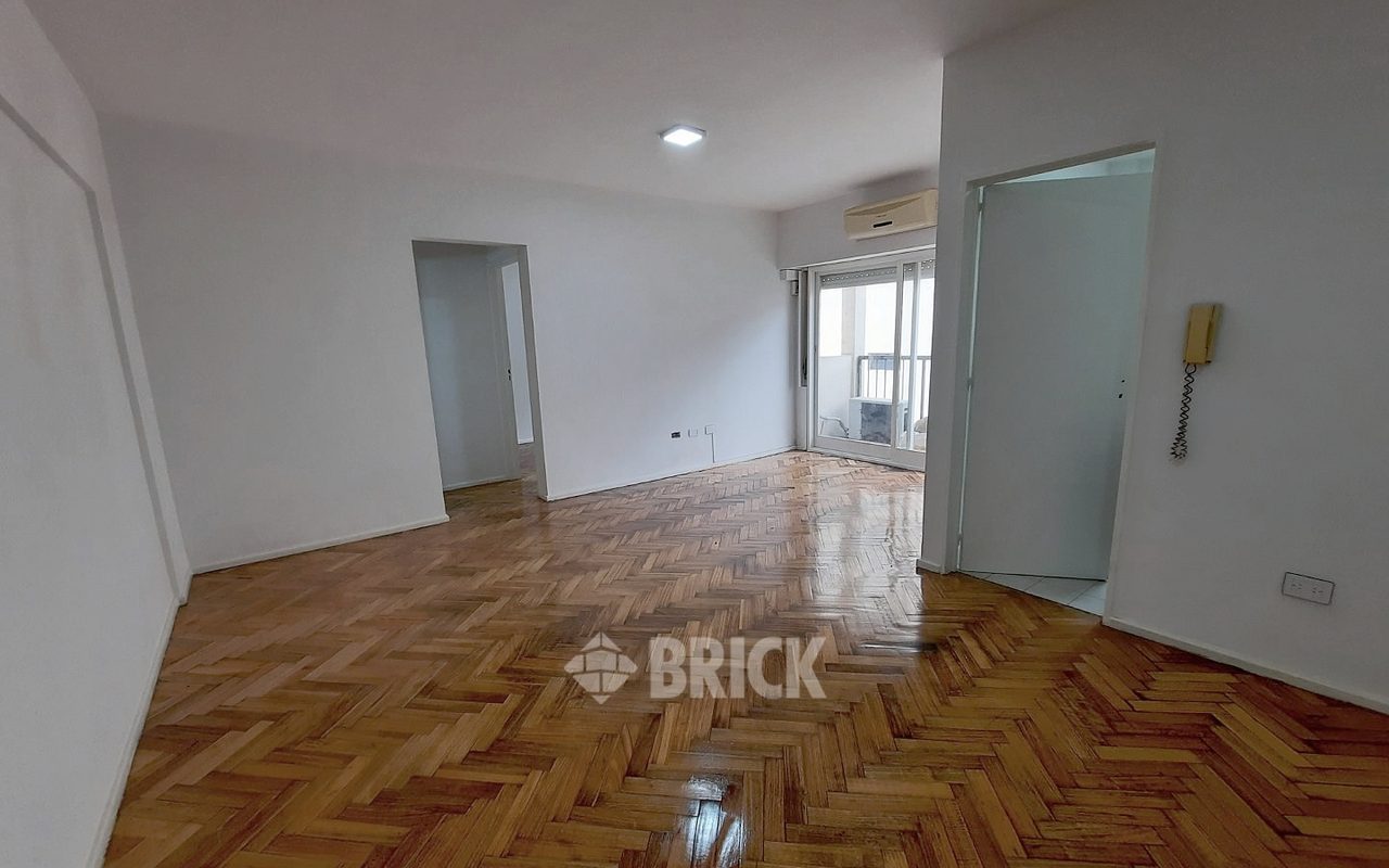 SUIPACHA al 700 Piso 12 4