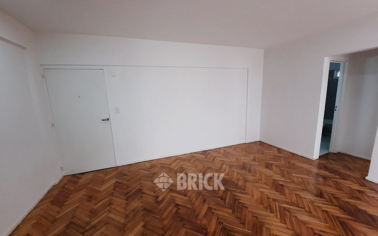 SUIPACHA al 700 Piso 12 8