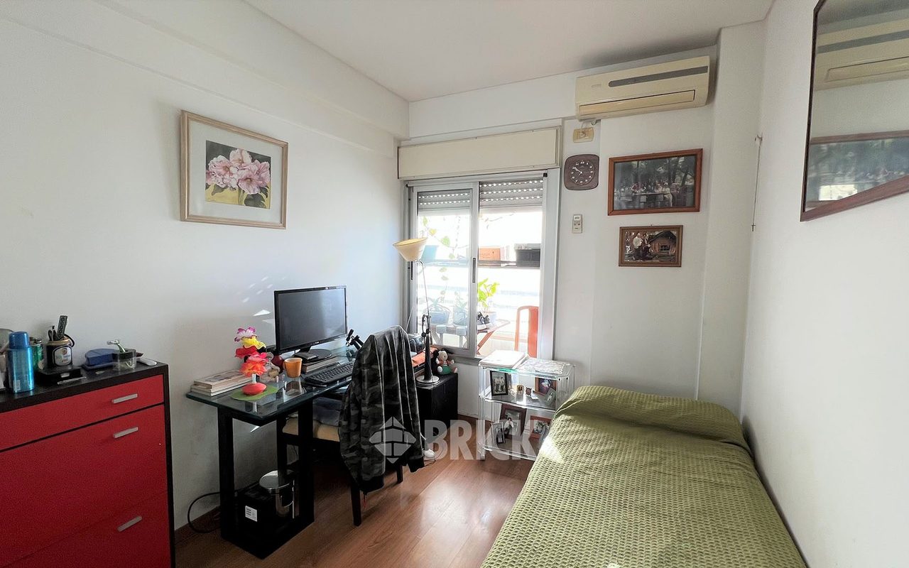 AVELLANEDA, AV. al 1700 Piso 7 10