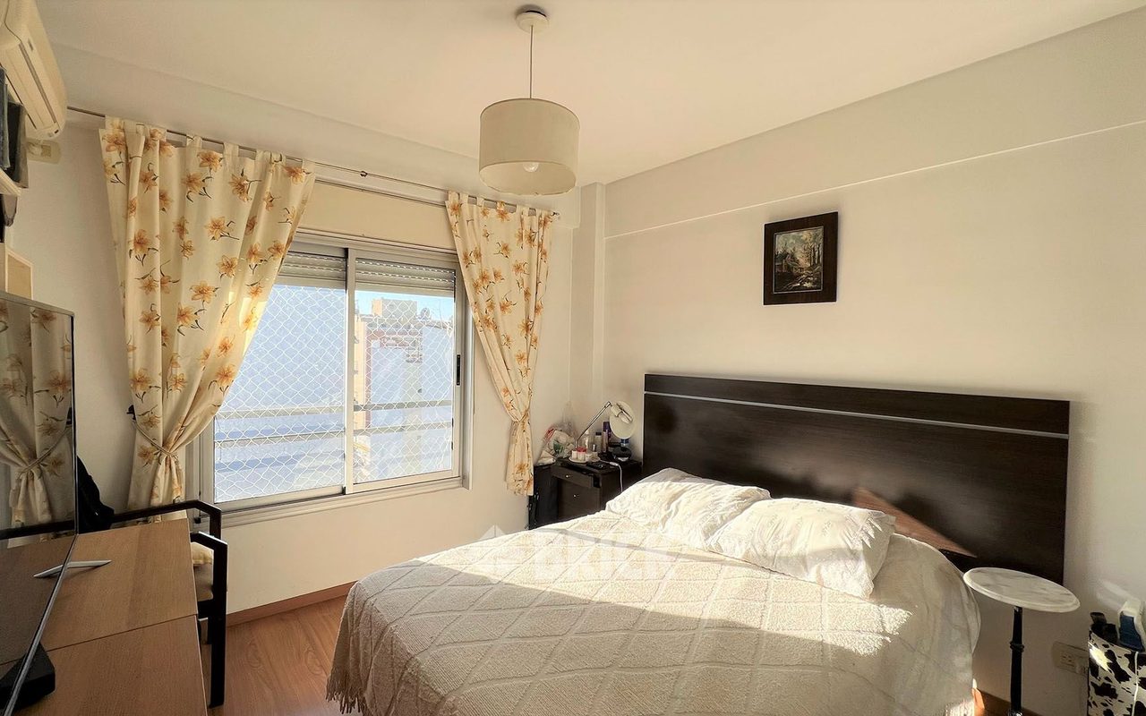 AVELLANEDA, AV. al 1700 Piso 7 12