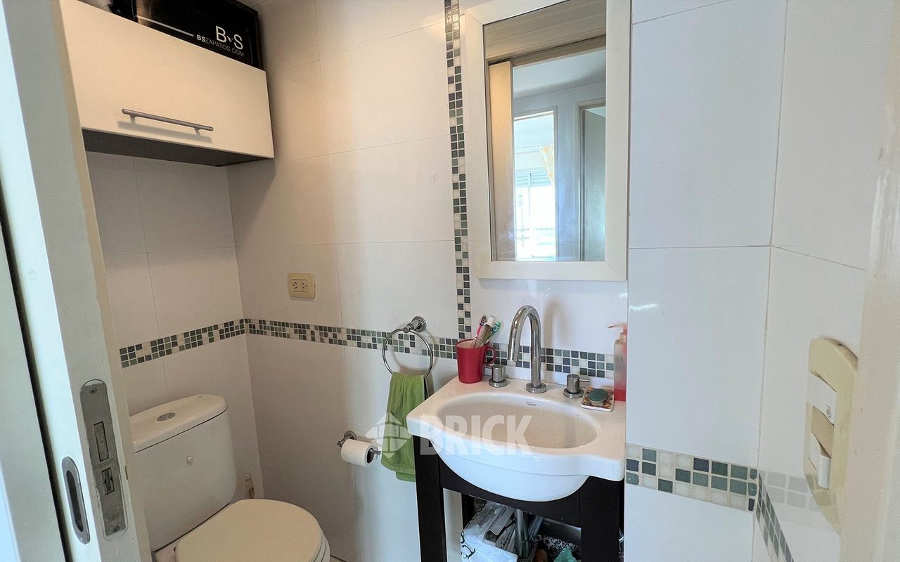 AVELLANEDA, AV. al 1700 Piso 7 15