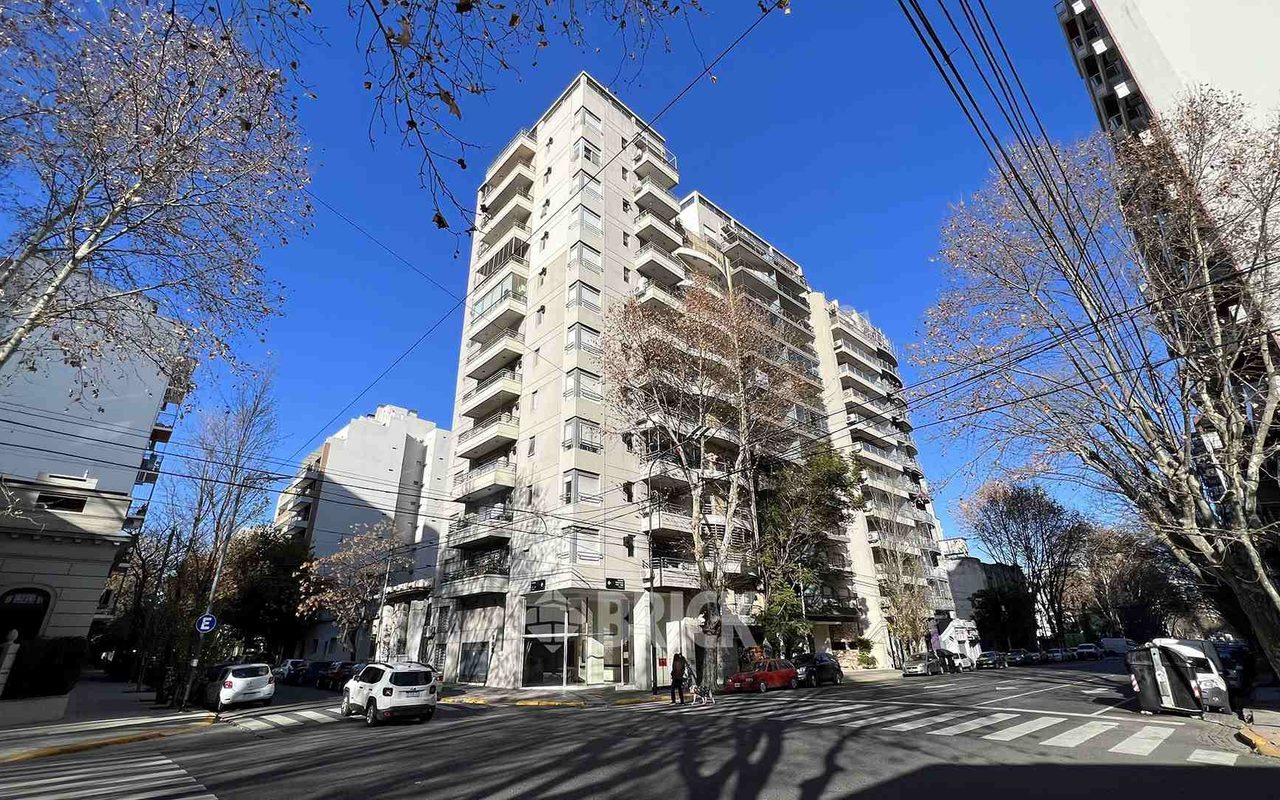 AVELLANEDA, AV. al 1700 Piso 7 25