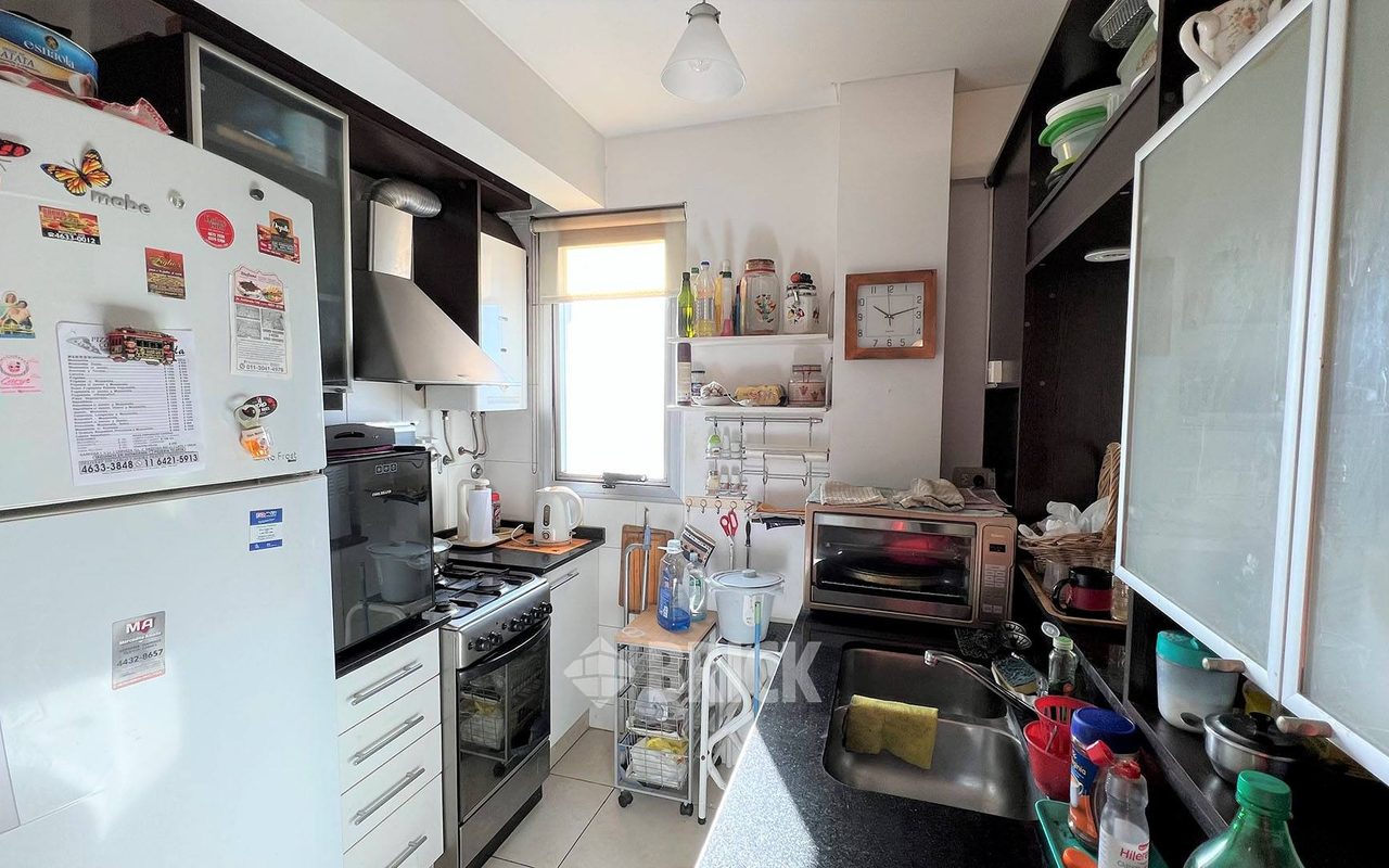 AVELLANEDA, AV. al 1700 Piso 7 5