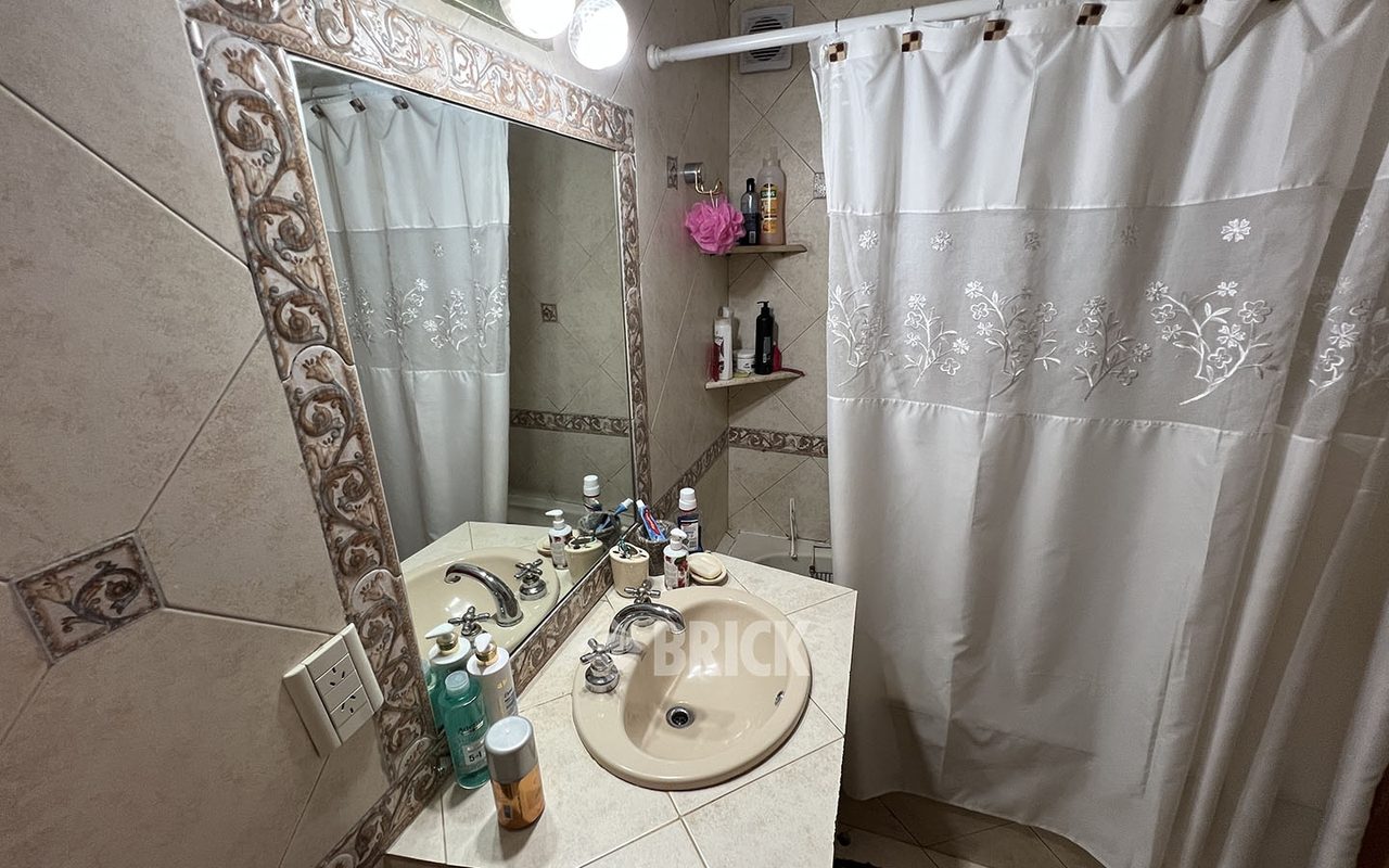 MEDRANO, AV. al 600 Piso 1 13