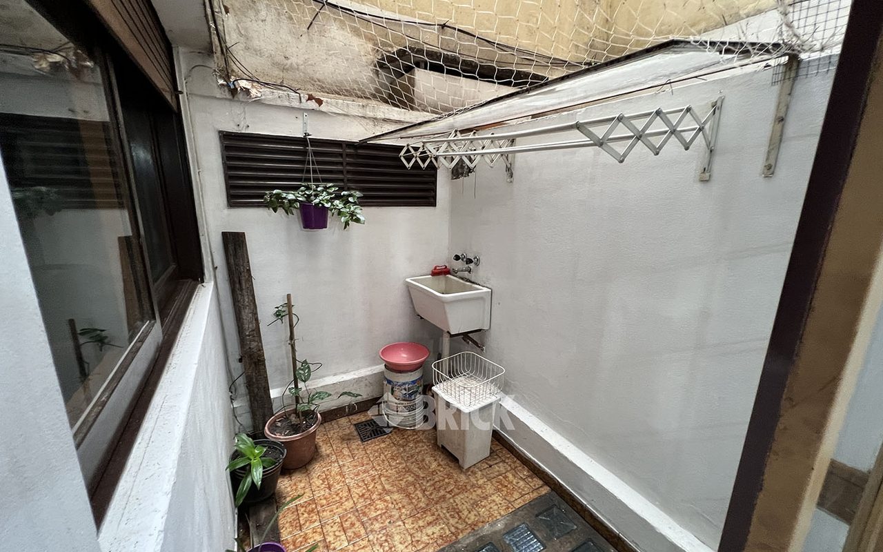 MEDRANO, AV. al 600 Piso 1 23