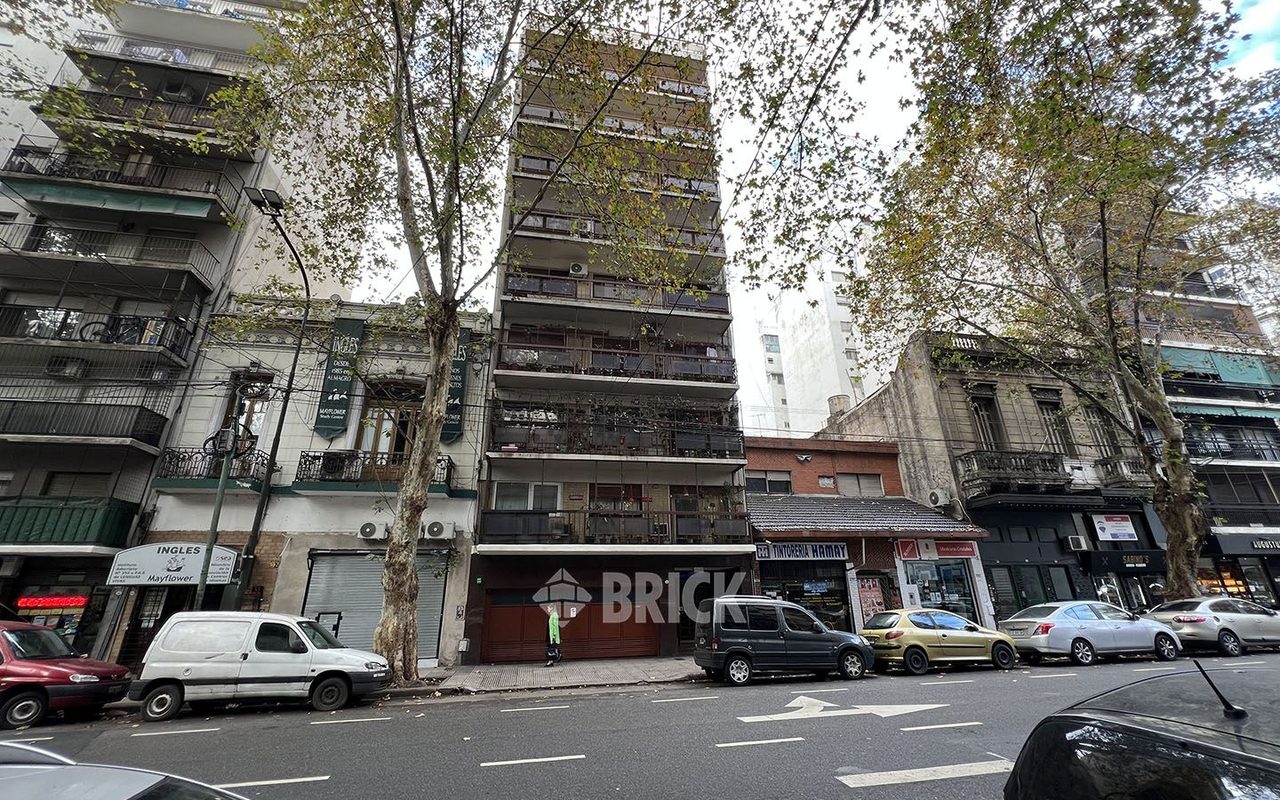 MEDRANO, AV. al 600 Piso 1 28