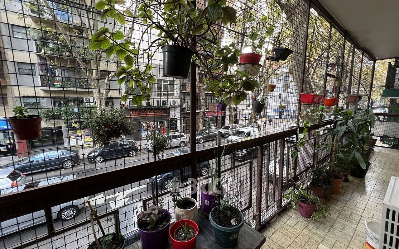 MEDRANO, AV. al 600 Piso 1 5