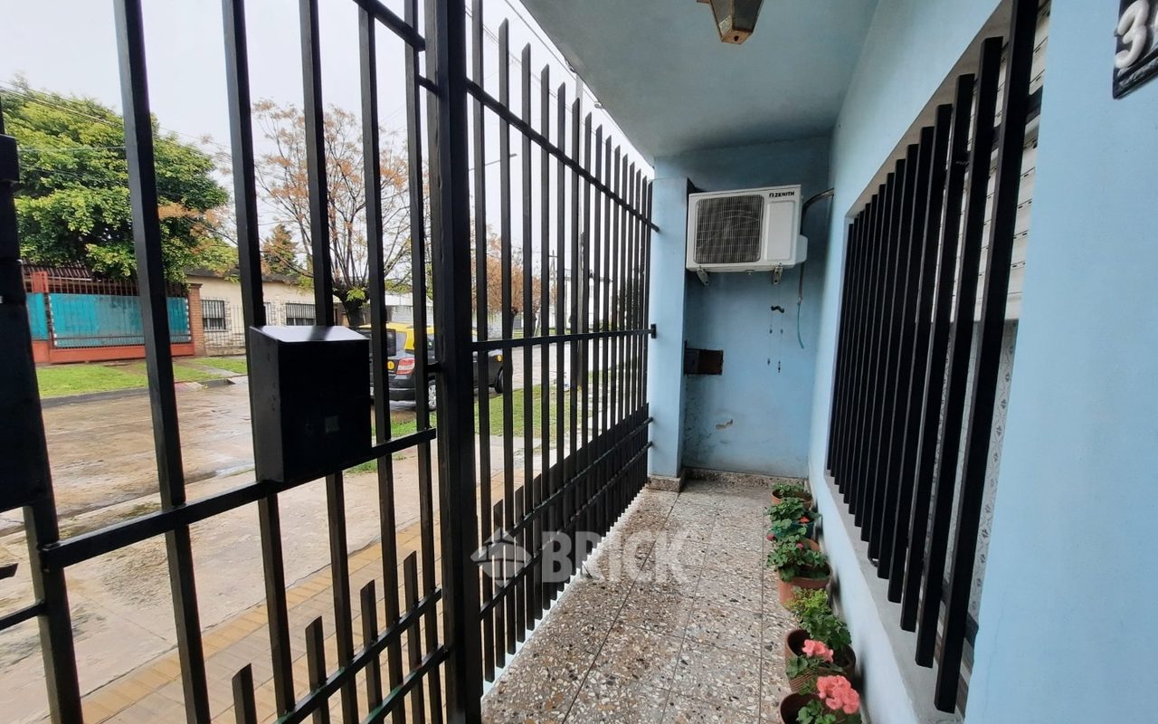 PLAUL, SANTIAGO al 3200 5