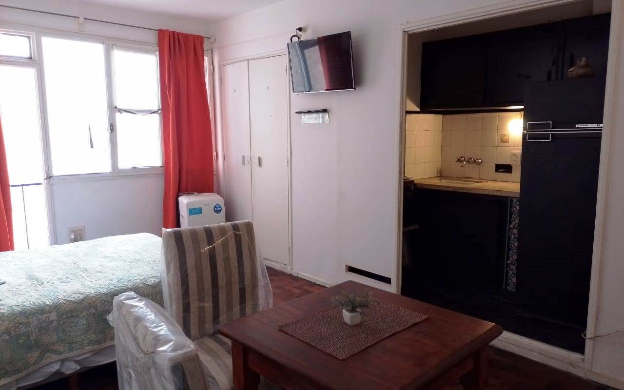 PARAGUAY al 3400 Piso 8 3