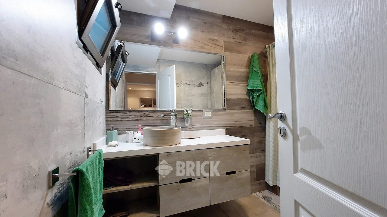 SOLER, GENERAL al 440 16