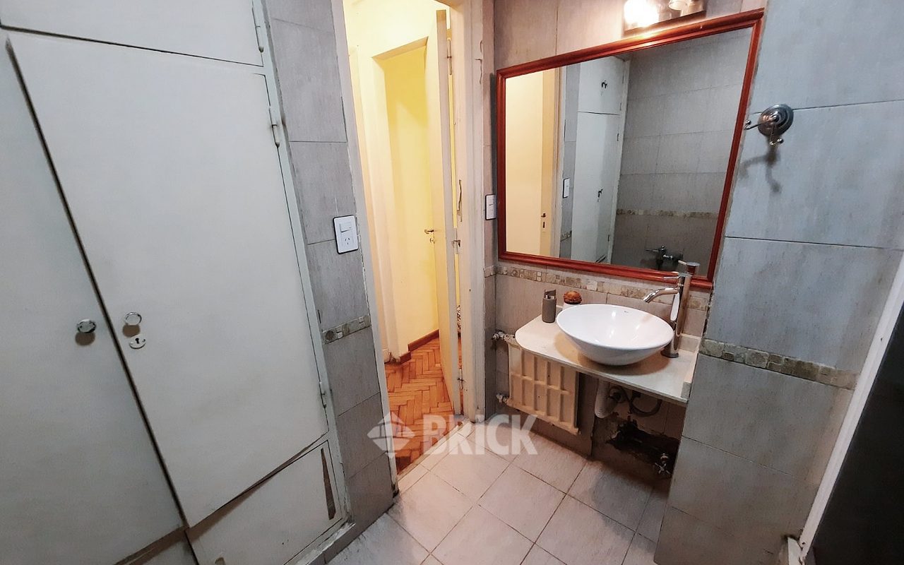 PARAGUAY al 800 Piso 2 13