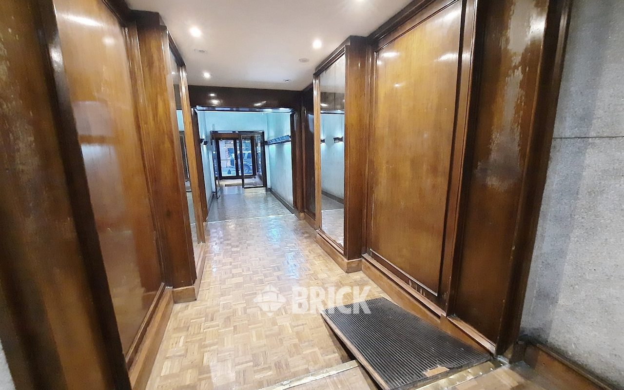 PARAGUAY al 800 Piso 2 17