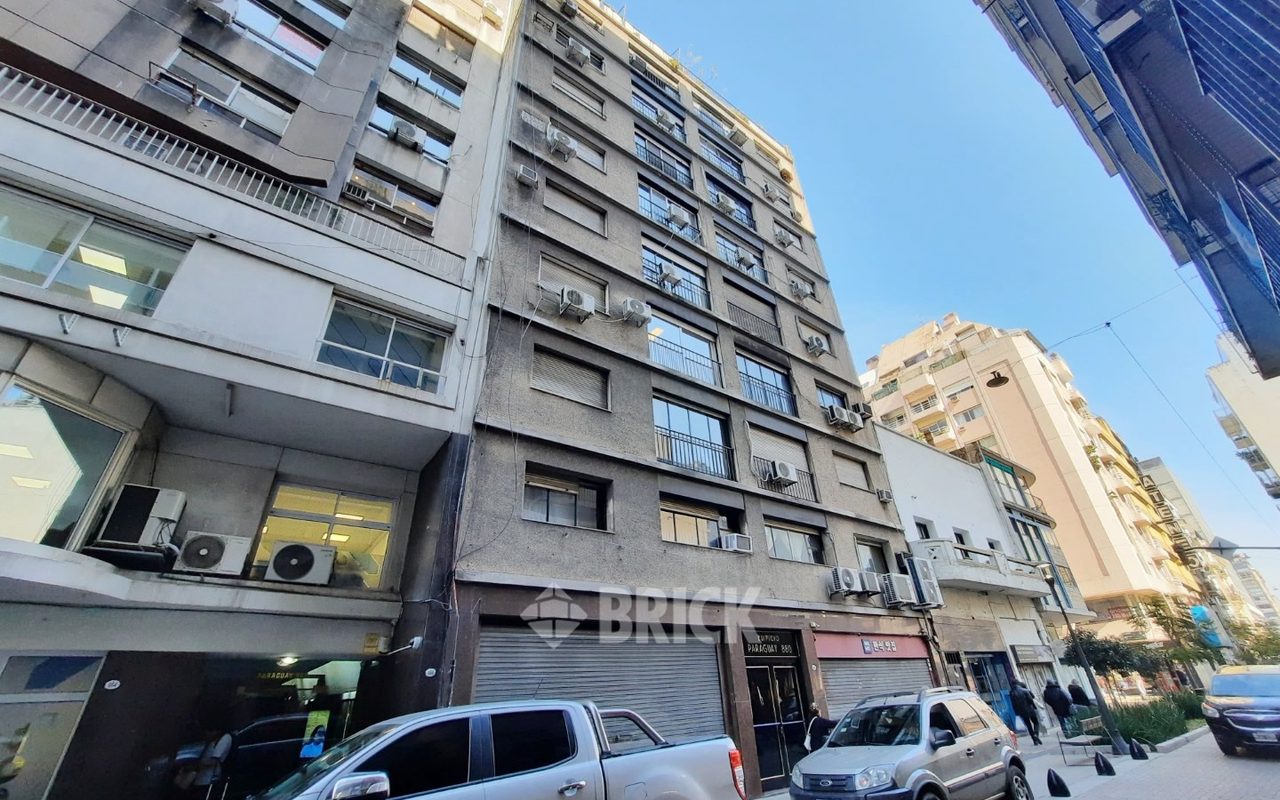 PARAGUAY al 800 Piso 2 21