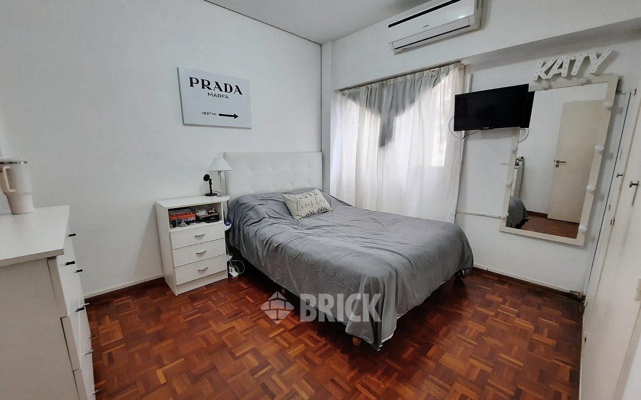 DUMONT, SANTOS al 3300 Piso 5 16