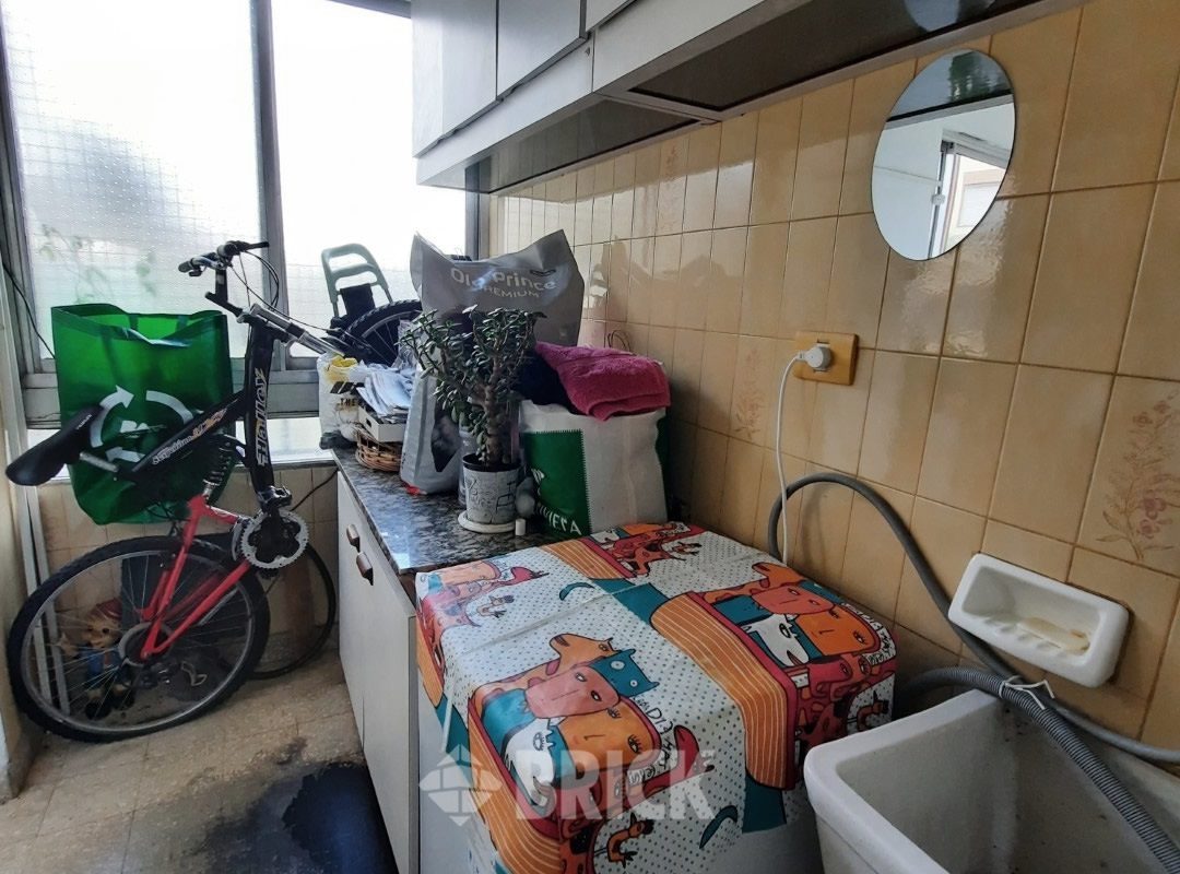 DUMONT, SANTOS al 3300 Piso 5 24