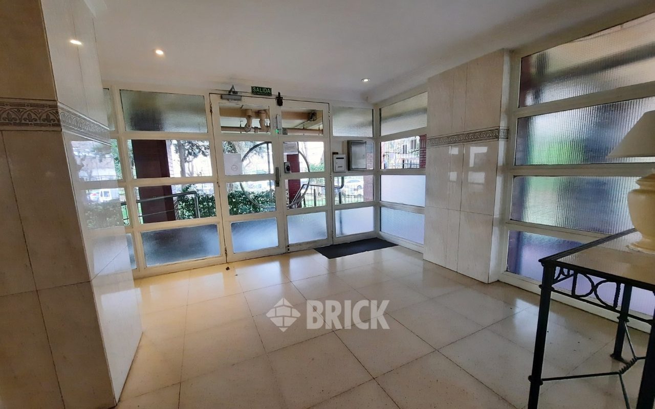 DUMONT, SANTOS al 3300 Piso 5 27