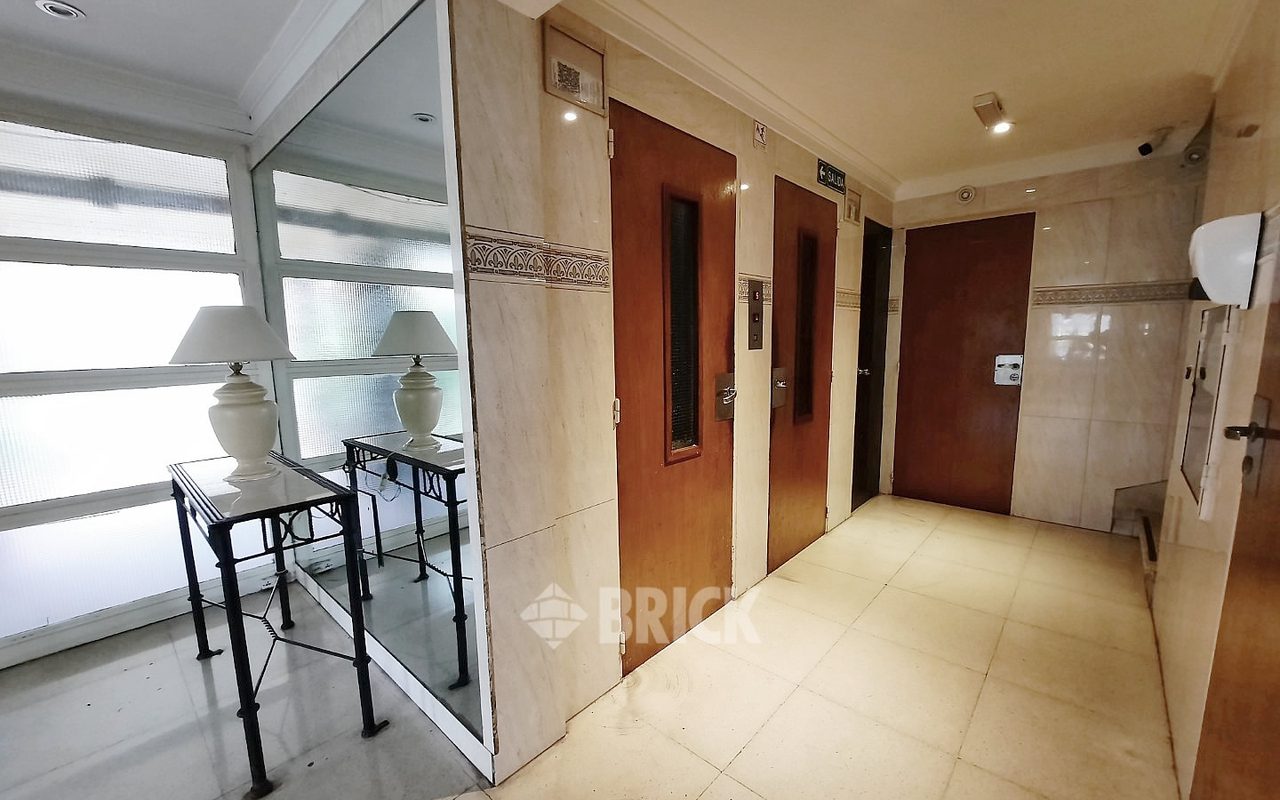 DUMONT, SANTOS al 3300 Piso 5 28