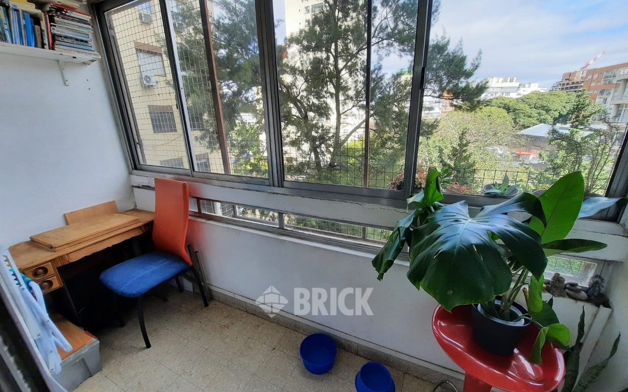 DUMONT, SANTOS al 3300 Piso 5 7