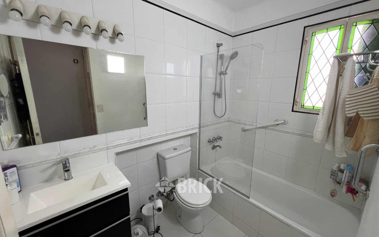 QUERANDIES al 4400 37