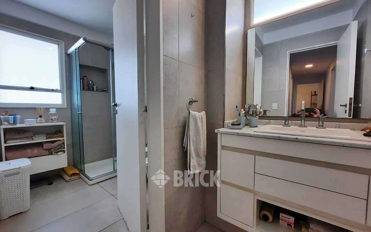 MENDOZA al 5300 Piso 5 17