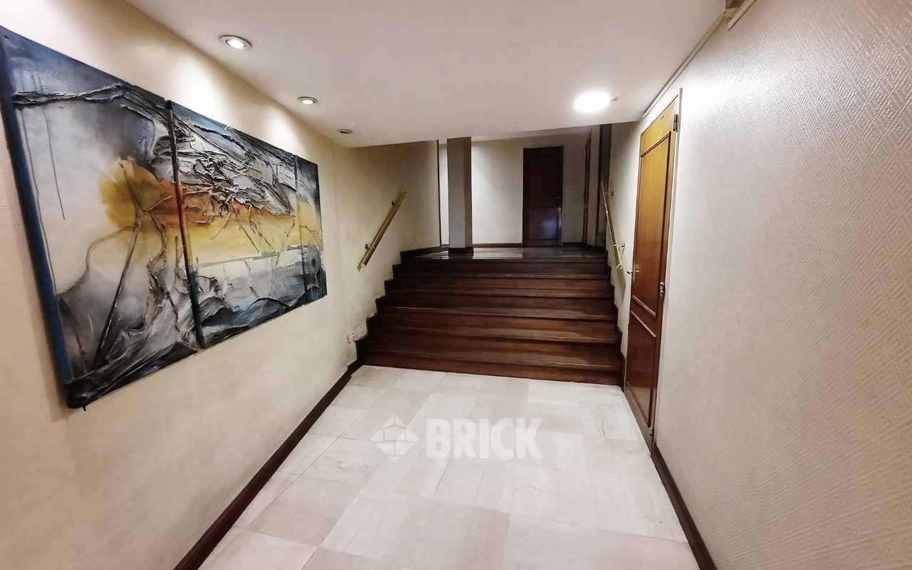 SANTA FE, AV. al 2200 Piso 4 27