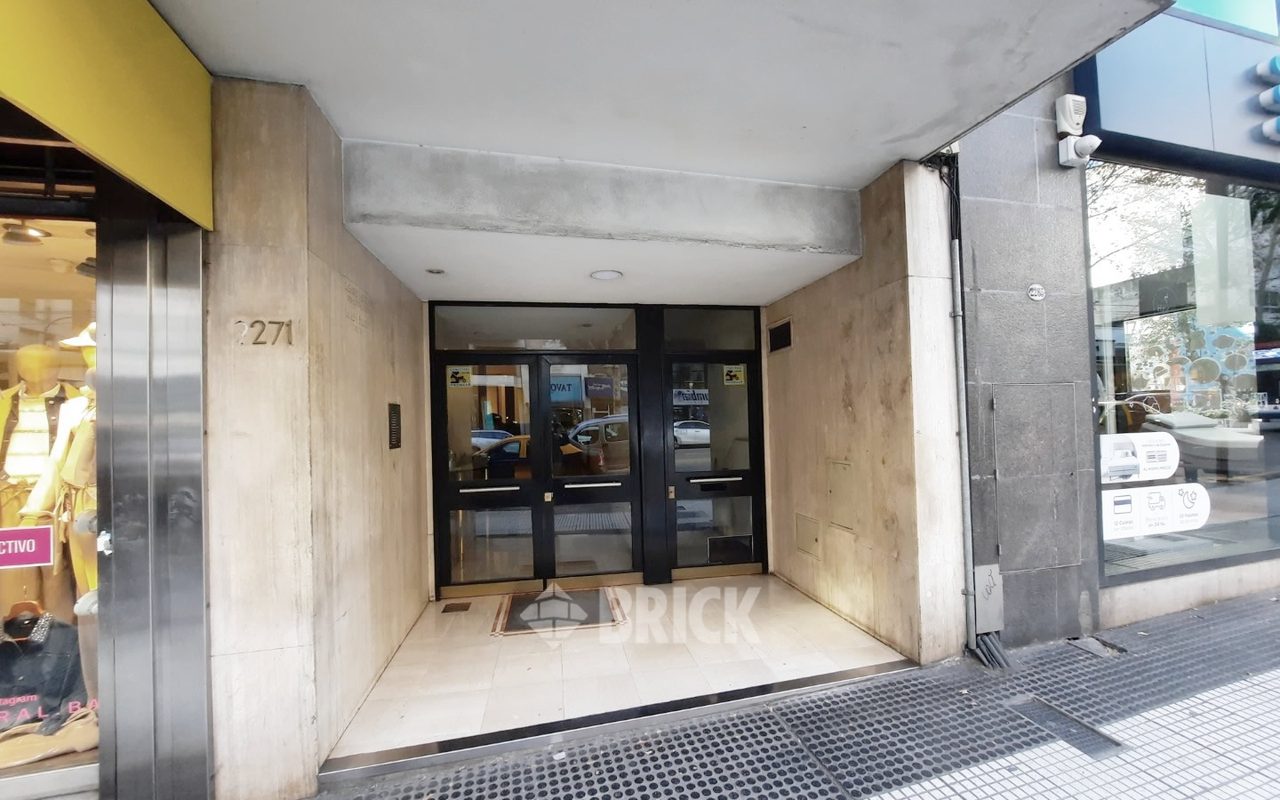 SANTA FE, AV. al 2200 Piso 4 28