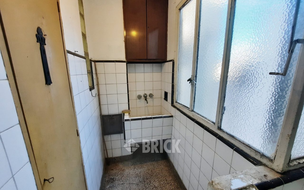 MITRE, BARTOLOME al 2200 Piso 9 16