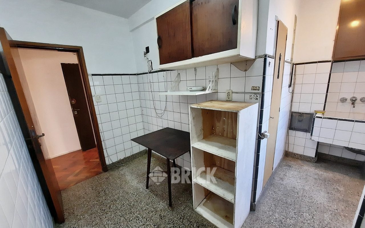 MITRE, BARTOLOME al 2200 Piso 9 19