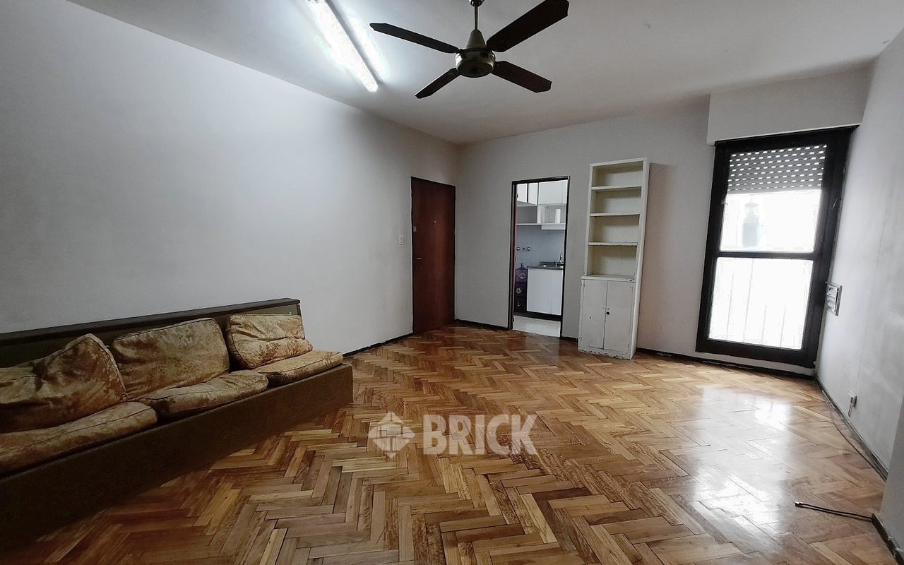 MANSILLA, GRAL. LUCIO al 2500 Piso 2 1