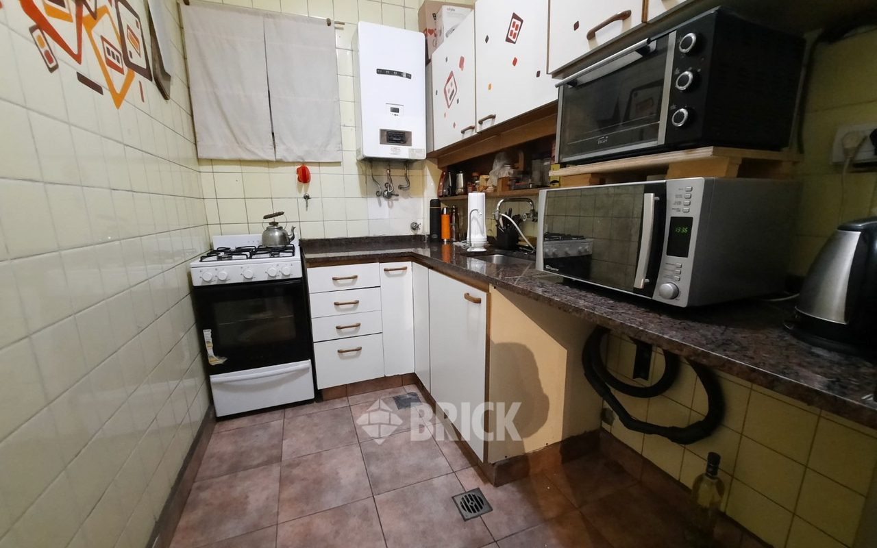 CORONEL DIAZ, AV. al 2100 Piso PB 21