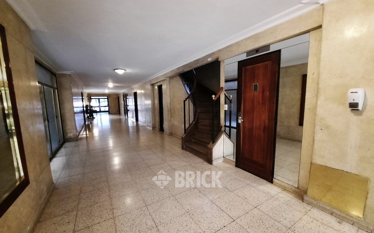 CORONEL DIAZ, AV. al 2100 Piso PB 25