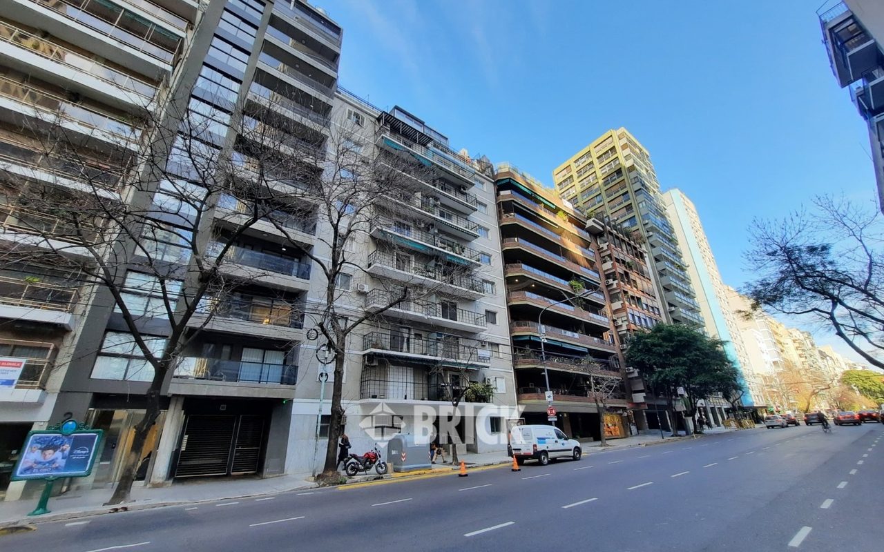 CORONEL DIAZ, AV. al 2100 Piso PB 30