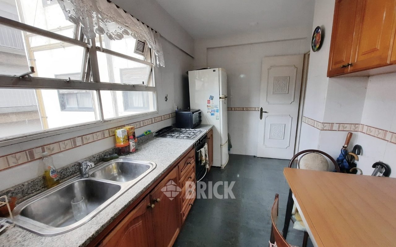 SANTA FE, AV. al 2500 Piso 12 28