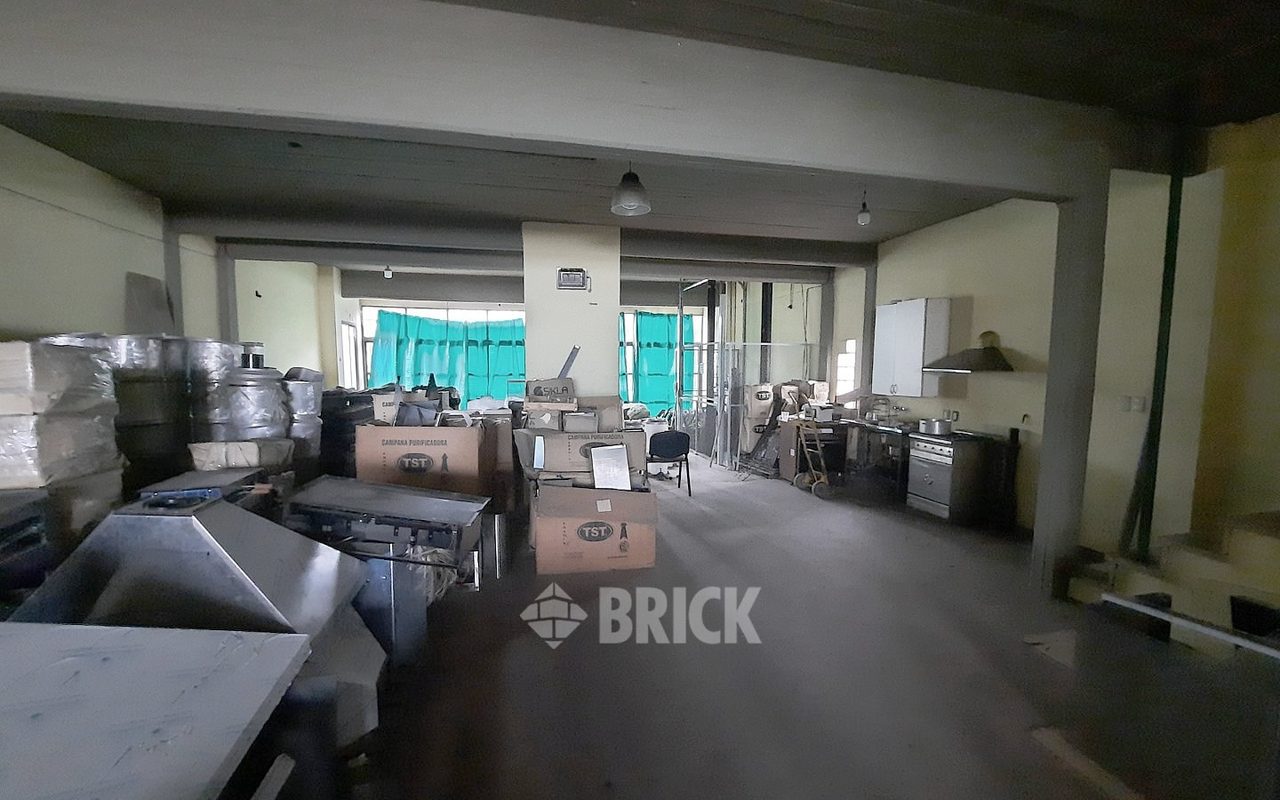 DEL VALLE IBERLUCEA al 4900 23