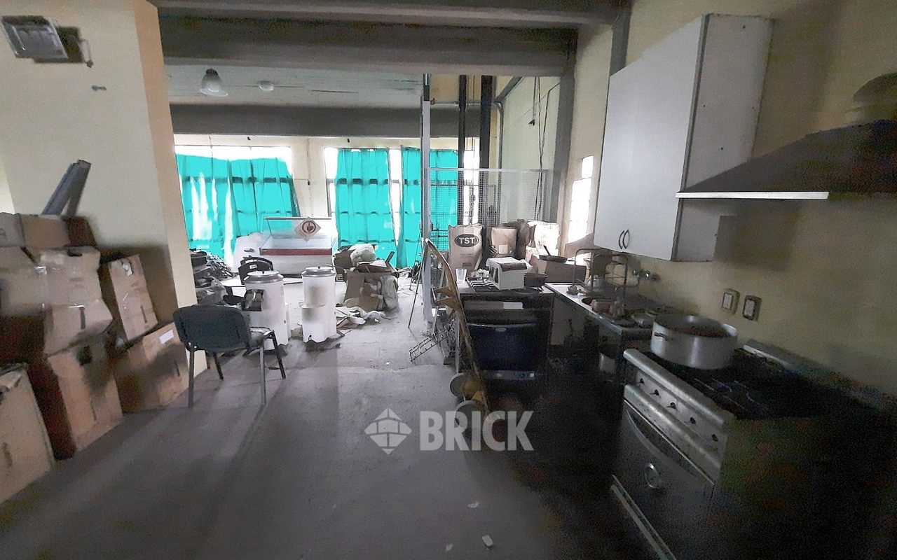 DEL VALLE IBERLUCEA al 4900 24