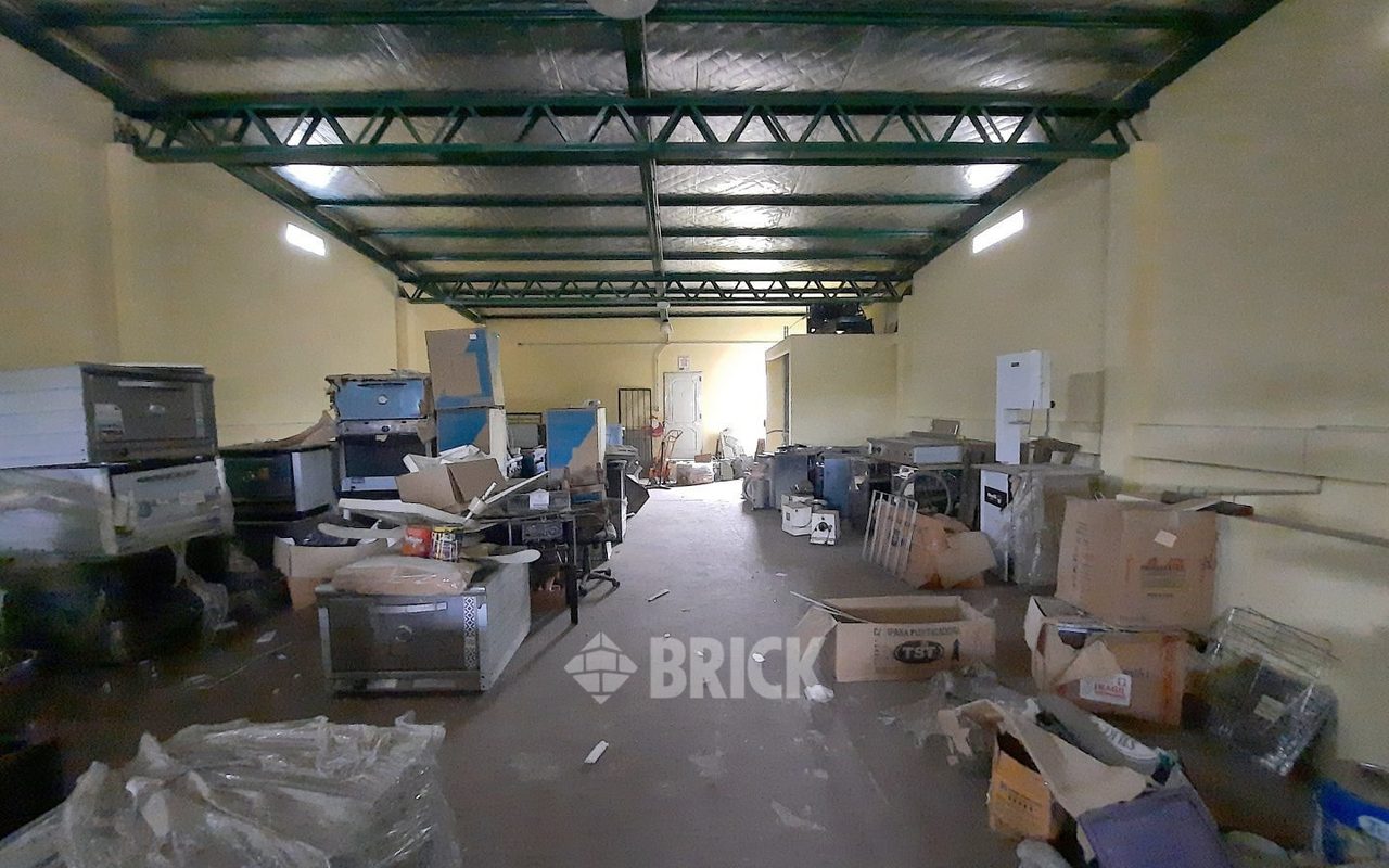 DEL VALLE IBERLUCEA al 4900 30