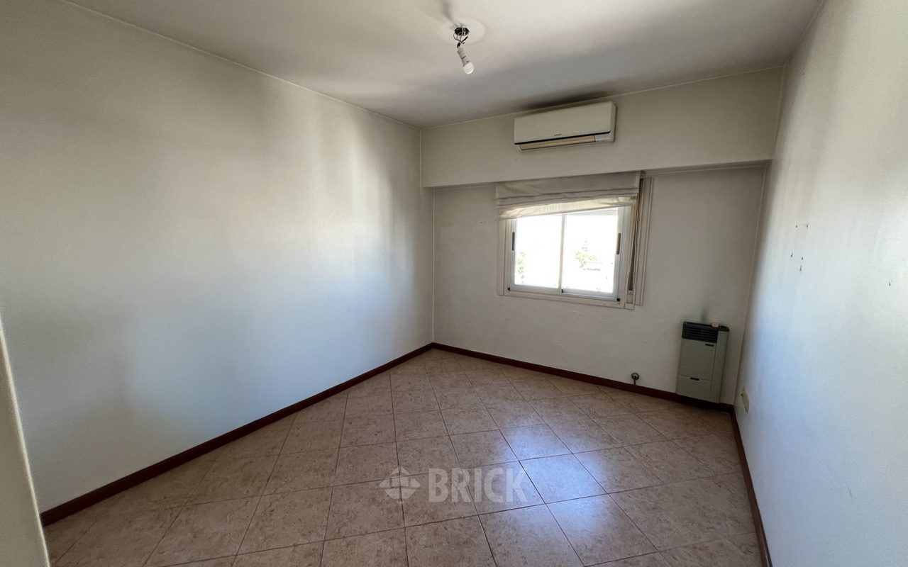 AVELLANEDA, AV. al 2100 Piso 12 11