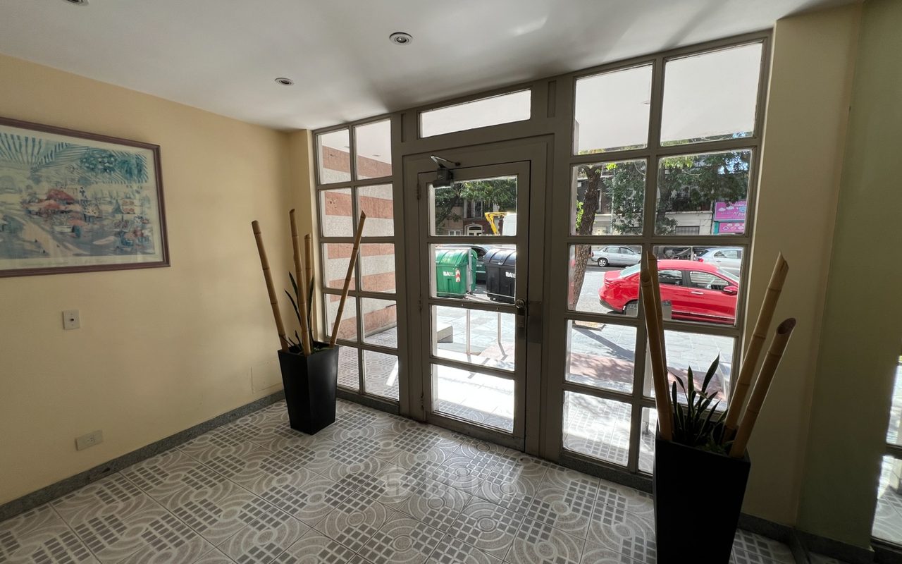 AVELLANEDA, AV. al 2100 Piso 12 16