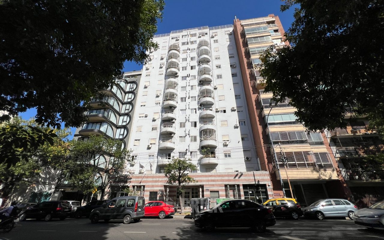 AVELLANEDA, AV. al 2100 Piso 12 18