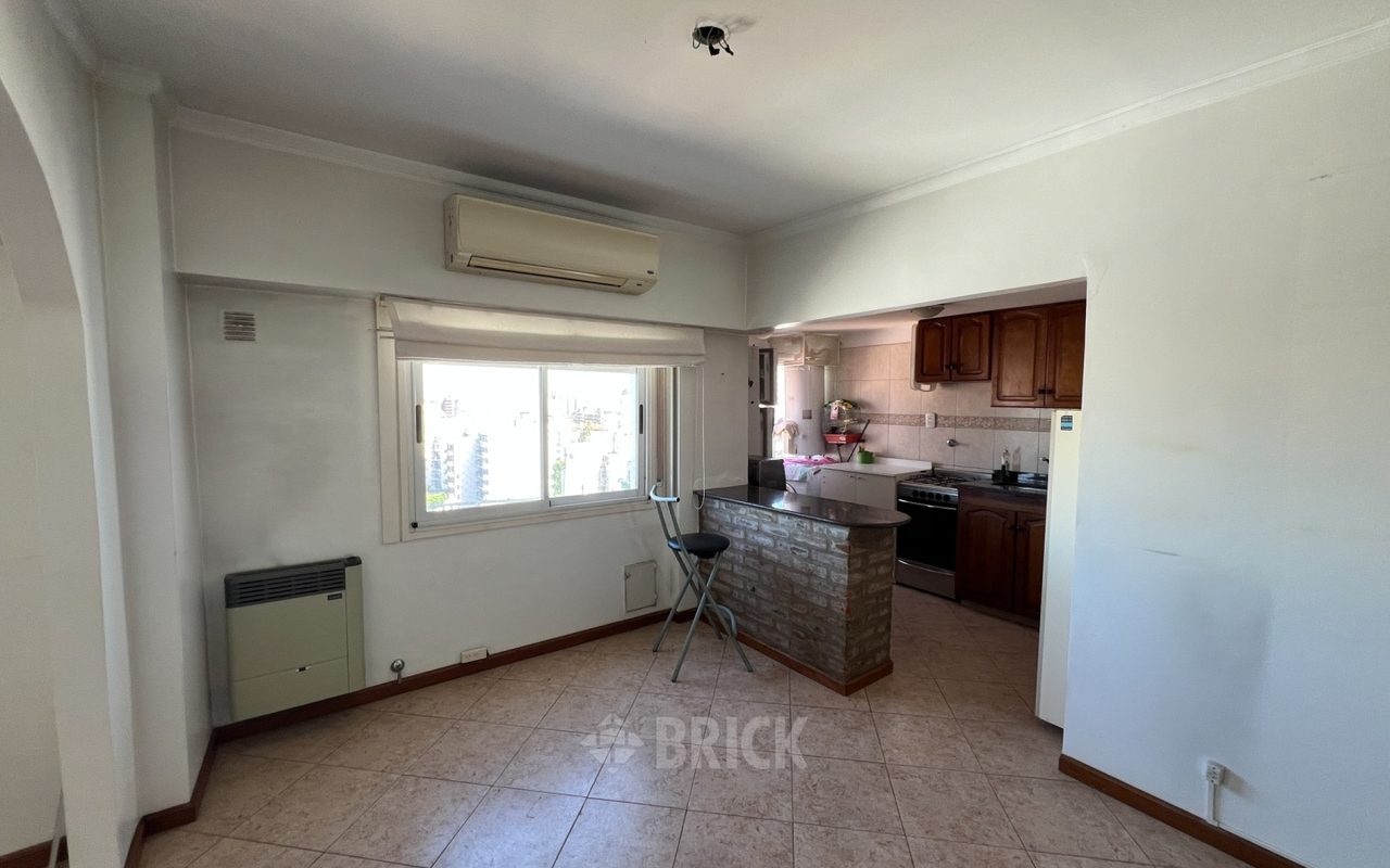 AVELLANEDA, AV. al 2100 Piso 12 3