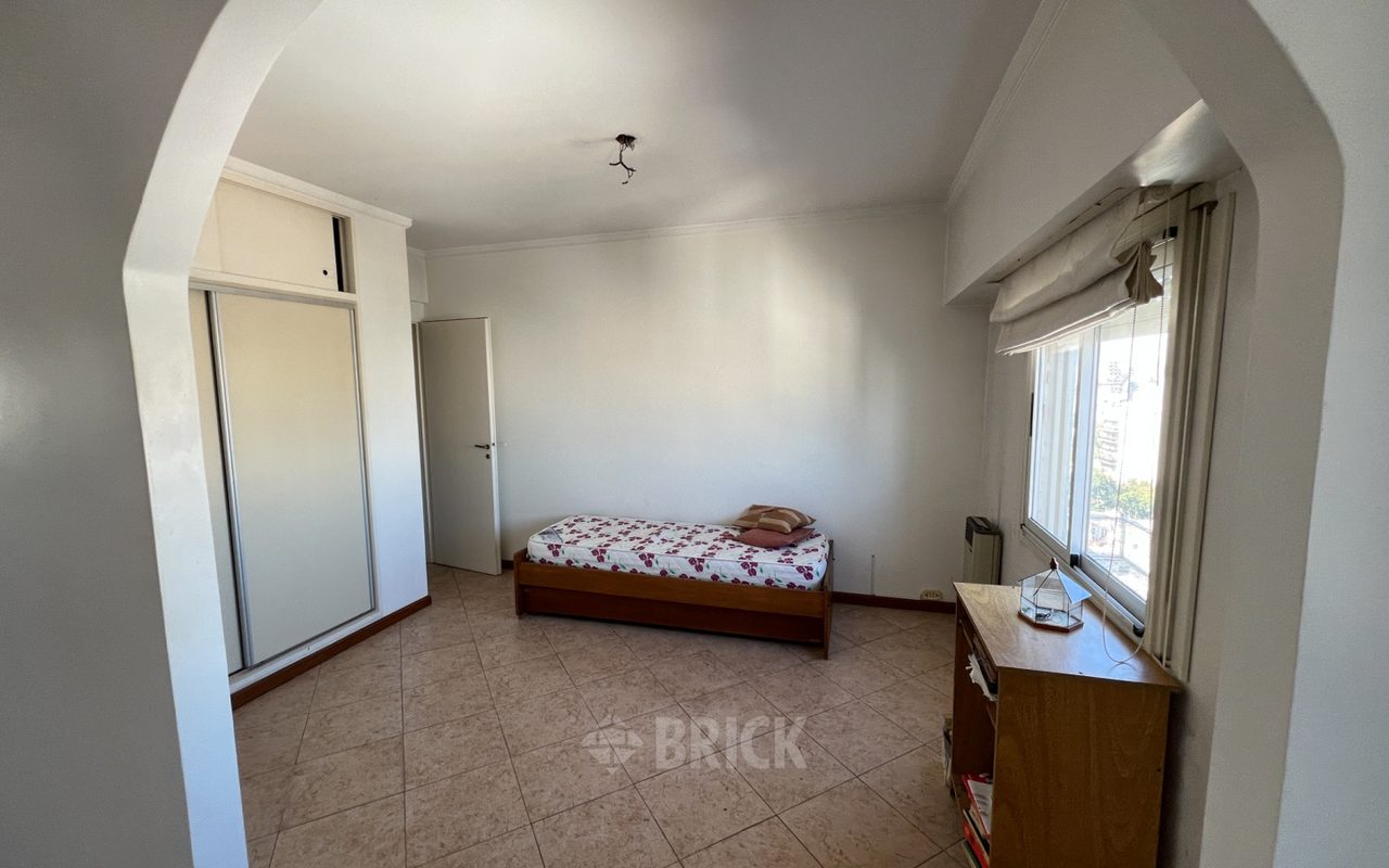 AVELLANEDA, AV. al 2100 Piso 12 6