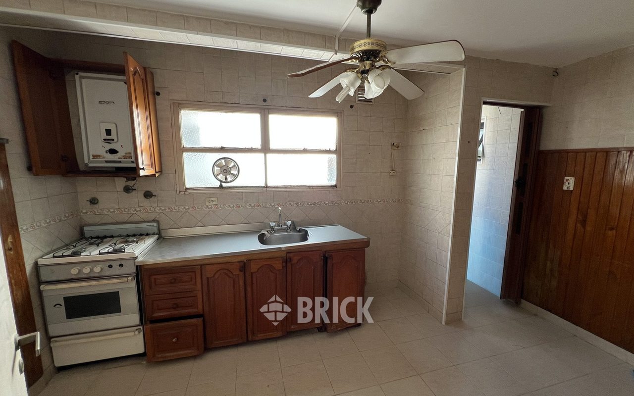 NEUQUEN al 1700 Piso 9 15