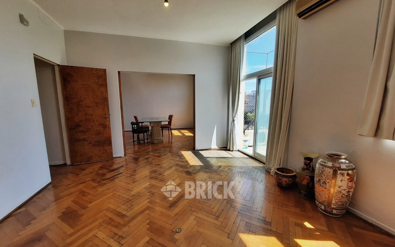 YRIGOYEN, HIPOLITO al 1500 Piso 5 4