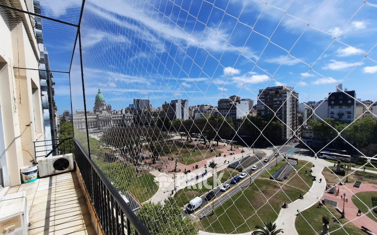 YRIGOYEN, HIPOLITO al 1500 Piso 5 9