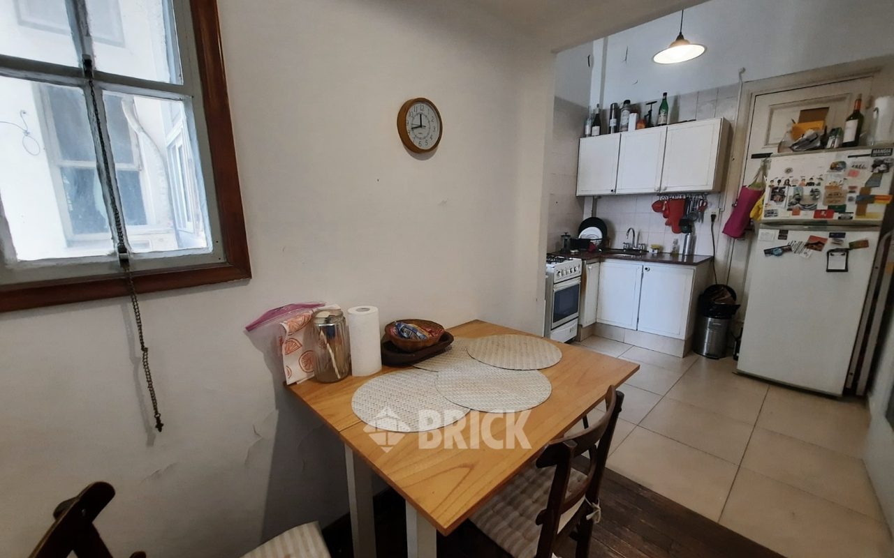 TUCUMAN al 2300 Piso 3 18