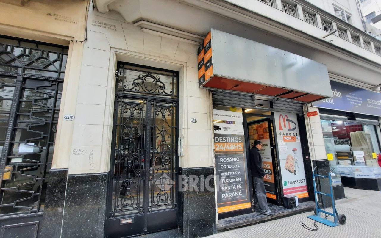 TUCUMAN al 2300 Piso 3 25