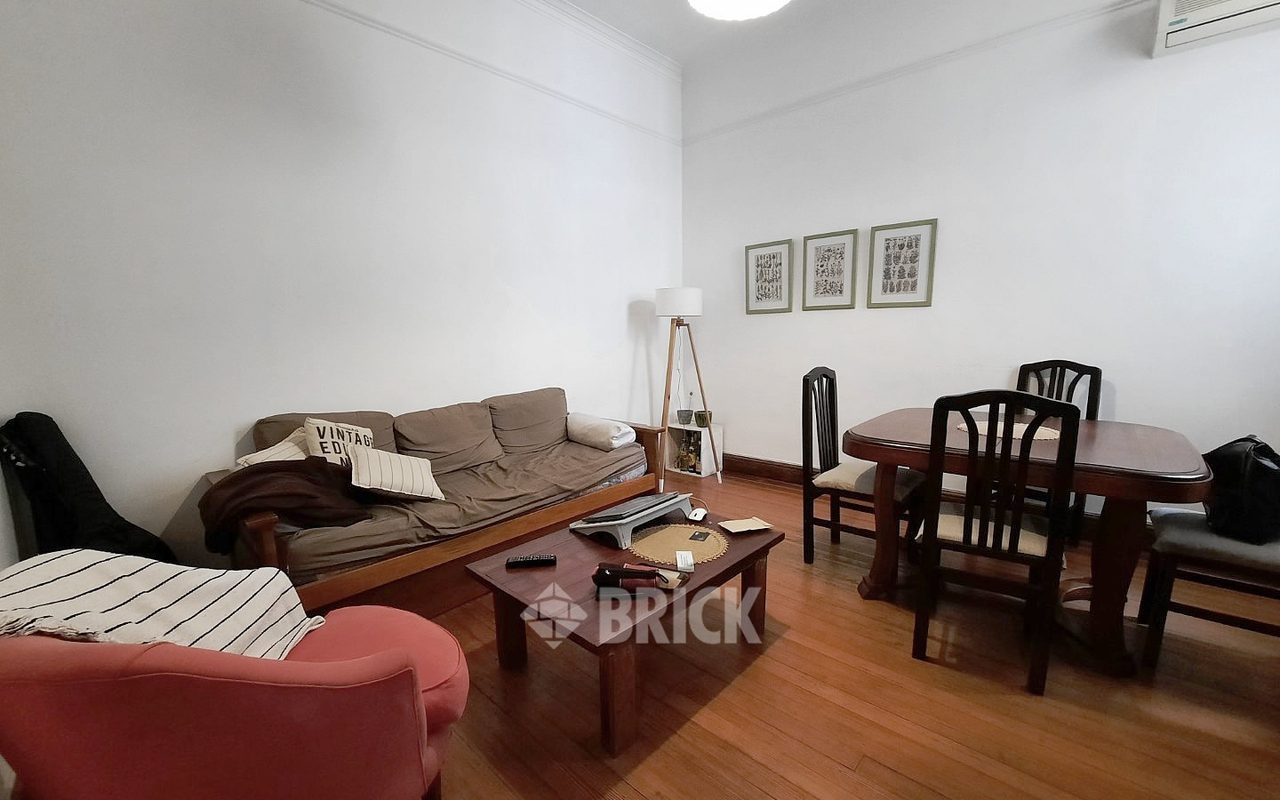 TUCUMAN al 2300 Piso 3 3